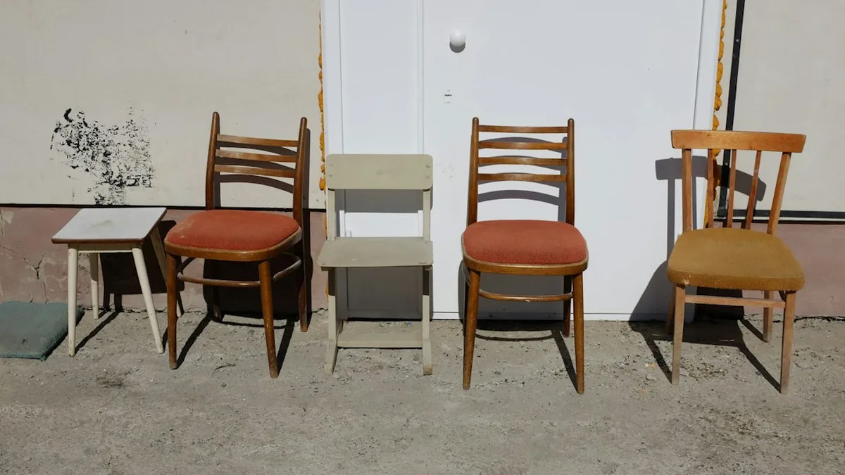 Buffet relooking meuble avant après : artisan relooking meuble