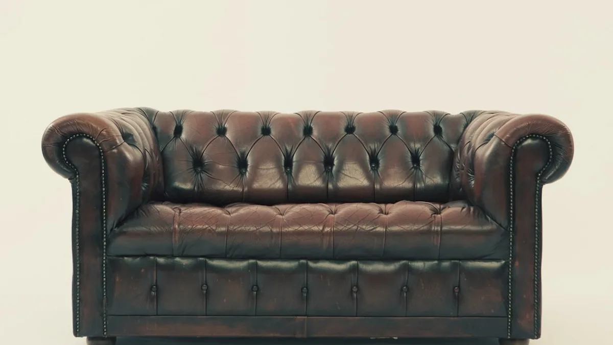 Nettoyer canapé cuir : Comment nettoyer un fauteuil en cuir