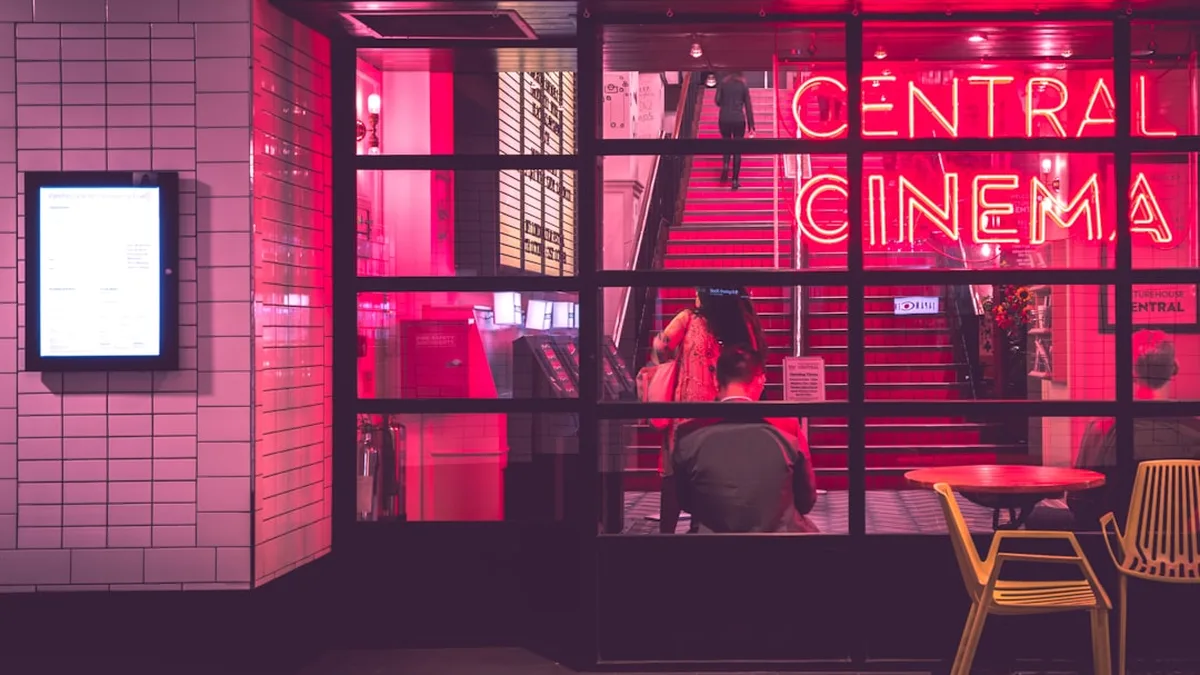 Première fois au cinéma avec un enfant : quel âge, quel film